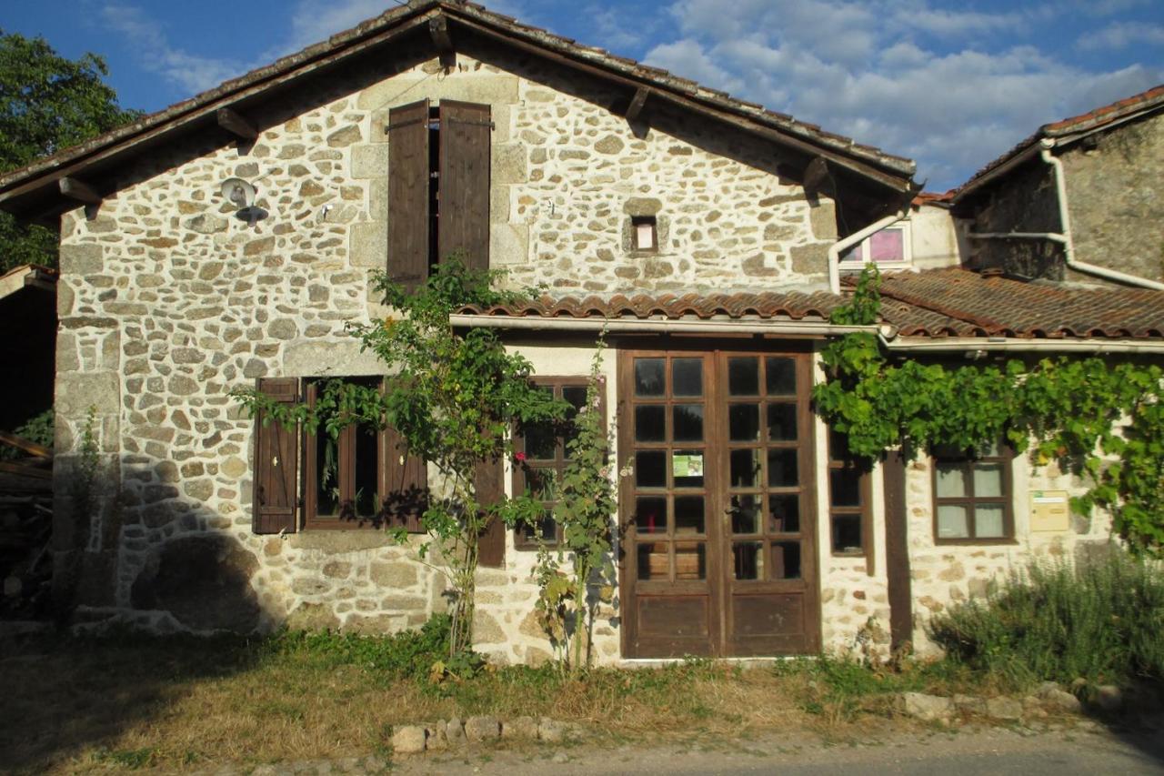 Bed and Breakfast Joli Bois Montrollet Екстер'єр фото